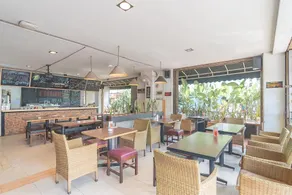 RedDoorz at H Agus Salim Street Pontianak - Restaurant