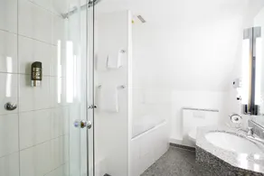 Hotel Schützenhof - Bathroom