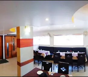 Green Park residency - Restaurant
