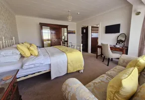 The Coast Yard B & B and Garden Chalets - Room
