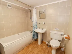 The Byre - Bathroom