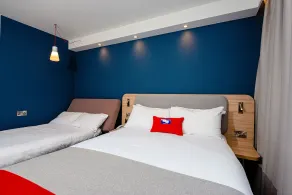 Holiday Inn Express Canterbury by IHG - Room