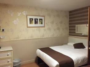 Lyndene Hotel - Chambre