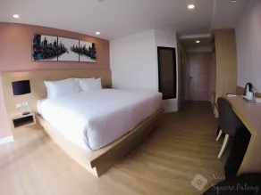 New Square Patong Hotel - Chambre