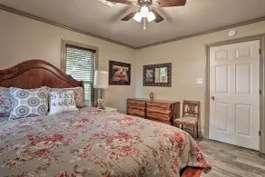 Lake Charles Home: 1 Mi to Public Boat Launch - Zimmer