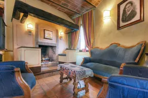 Country House Federico I - Interior entrance