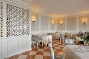 Madrigale Panoramic Lifestyle & Soulful Hotel - Restaurant