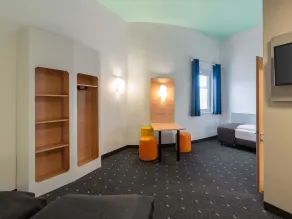 B&B HOTEL Wuppertal City-Süd - Chambre