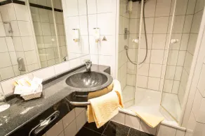Hotel National Düsseldorf (Superior) - Salle de bain