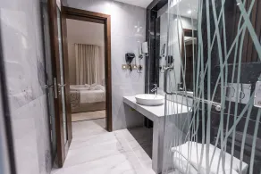 Tura Residence Olaya - Bathroom