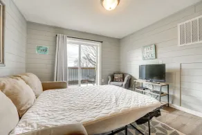 Lake & Trail Access: Cape Fair Cottage w/ Deck - Interiör