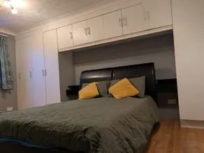 Central Large House close to Heathrow - Room