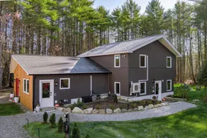 Modern Gem on 15 Acres, 5 Mi to Old Orchard Beach! - Interiør