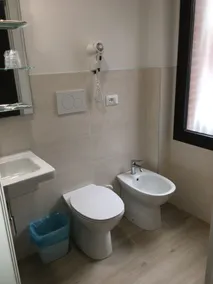 Hotel La Siesta - Badrum