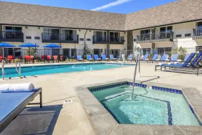 Sideways Inn - Piscine