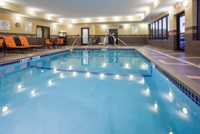 Holiday Inn Express & Suites Fort Dodge by IHG - Pool