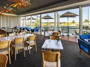 Mercure Sunshine Coast Kawana Waters - Restaurant