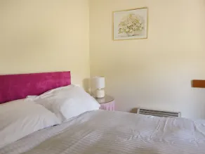 Riverbank - Habitación