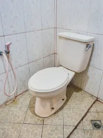 OYO Life 92087 Griya Nurainy - Salle de bain