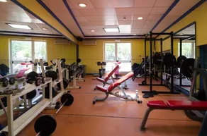 Hotel Flora Wellness & Beauty - Gimnasio