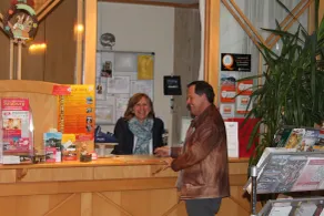 Eduard-Heinrich-Haus, Hostel - Reception