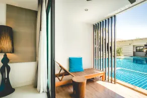 The Pago Design Hotel Phuket-SHA Plus - Vue de la chambre