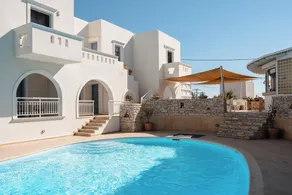Mitos Suites - Piscine