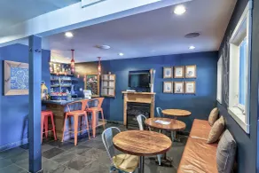 Basecamp Tahoe South - Chambre
