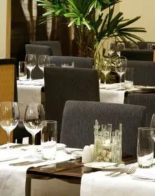 Fueguino Hotel - Restaurant