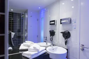 Holiday Inn Express Toulon - Est by IHG - Salle de bain