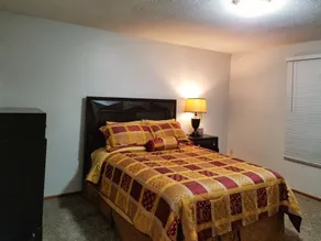 Lafayette Townhouse 105 - Room
