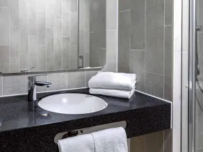 B&B HOTEL Aalborg - Badrum