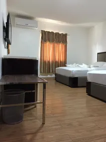 Meaco Hotel Royal - Tayuman - Zimmer