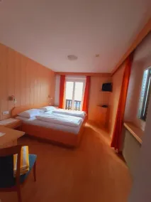 Hotel Pörnbacher - Room