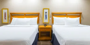 Grand Hotel & Conference Centre Calgary Airport, an Ascend Collection Hotel - Værelse