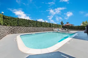 Super 8 by Wyndham Weatherford - Piscine