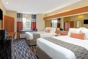 Microtel Inn & Suites by Wyndham Bushnell - Værelse