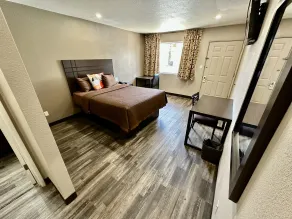 West Inn NAU - Downtown Flagstaff - Room