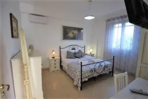 Bilocale climatizzato - Wi-fi dans la villa en toute détente - Chambre
