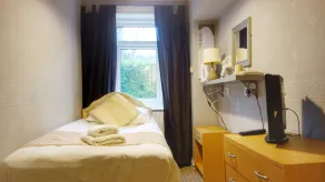 Kensington Hotel - Room