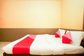 Tengger Indah Bromo Homestay at Desa Wisata Bromo Mitra RedDoorz - Zimmer