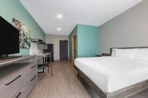 ECHO Suites Extended Stay by Wyndham Dallas Plano Richardson - Rom