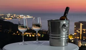 Rhodes SkyLine Suites - Utsikt fra rommet