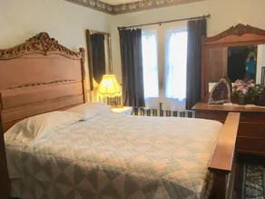Old Iron Inn Bed and Breakfast - Room
