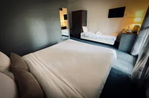 Hôtel Restaurant La Vallée Noble, proche Eguisheim Colmar - Quarto