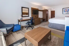 Holiday Inn Express & Suites - Rice Lake by IHG - Rum