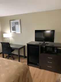 Quality Inn & Suites Canton, GA - Vue de la chambre