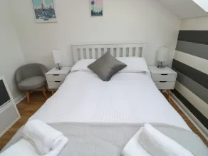 Little Rondeval - Room