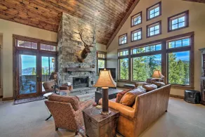 Stunning Ski-In/Ski-Out Penthouse Condo w/ Hot Tub - Intérieur