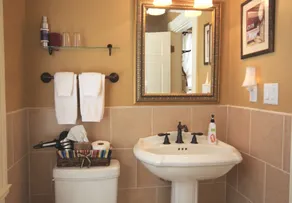 Noble House Inn - Badezimmer